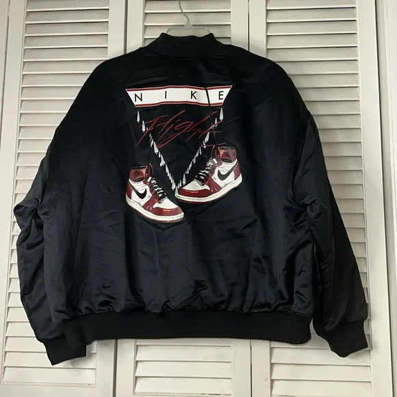 WMNS Jordan Flight Renegade Bomber Jacket… - Picture 2 of 8